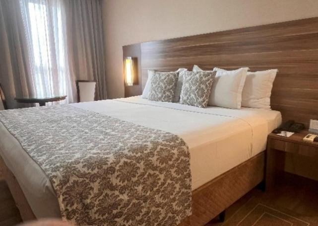 Hotel Florenca Americana Bagian luar foto